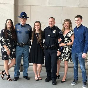 Meet your Posher, Sara